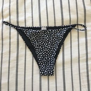 Blackbough Minimal Bottoms in Black Flint